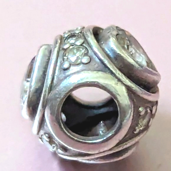 Pandora Elevated Heart Charm - Picture 8 of 11